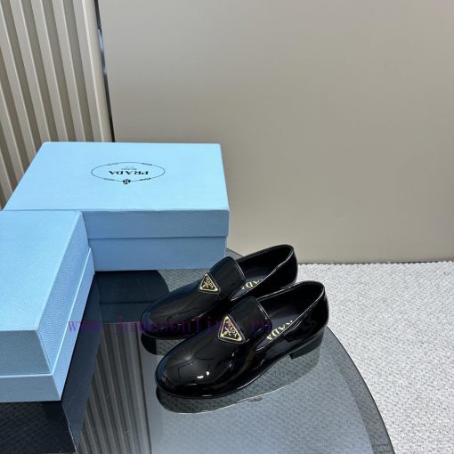 PRADA/Prada "2023 autumn/winter runway show, popular internet celebrity with the same Le Fu wcvh3mp8 - Image 6