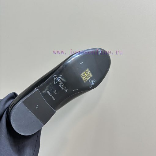 PRADA/Prada "2023 autumn/winter runway show, popular internet celebrity with the same Le Fu wcvh3mp8 - Image 10