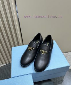 PRADA/Prada "2023 autumn/winter runway show, popular internet celebrity with the same Le Fu qa4hx1xw