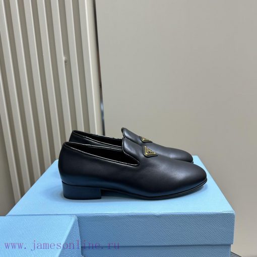 PRADA/Prada "2023 autumn/winter runway show, popular internet celebrity with the same Le Fu qa4hx1xw - Image 3