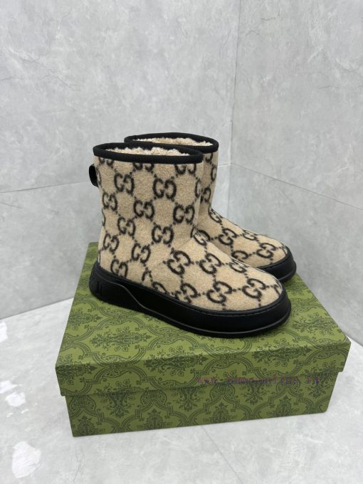 GG2024 new women's and ankle boots wool boots. This Cruise 2024 boot is both stable and luxuud657fb1 - Image 2