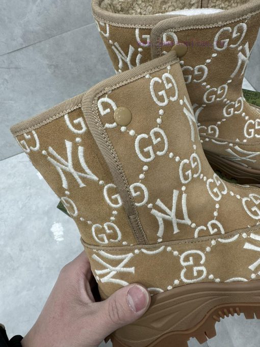 New GucciNY collaboration, winter mid top wool boots, snow bootsThe upper of this mid lengthirvg11k8 - Image 7