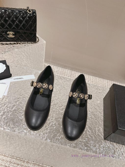 Spot sale𝐂𝐡 * 𝐧𝐞𝐥 23 Top selling productAuthentic gradeLeather upperInner sheepskinFoot pad u3rrc21k - Image 2