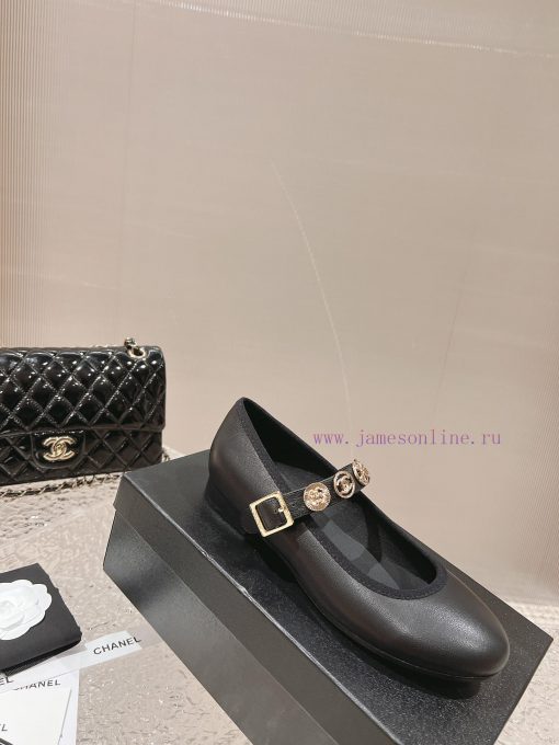 Spot sale𝐂𝐡 * 𝐧𝐞𝐥 23 Top selling productAuthentic gradeLeather upperInner sheepskinFoot pad u3rrc21k - Image 6