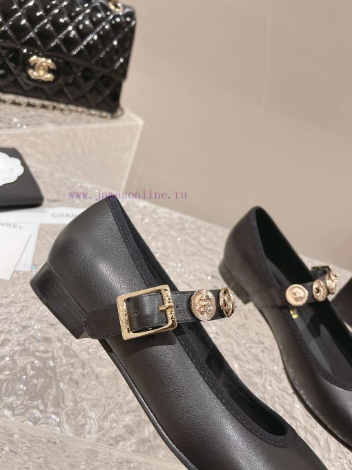 Spot sale𝐂𝐡 * 𝐧𝐞𝐥 23 Top selling productAuthentic gradeLeather upperInner sheepskinFoot pad u3rrc21k - Image 9