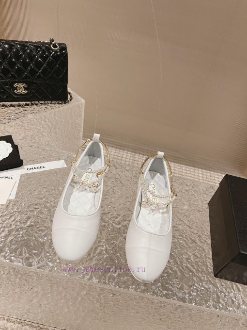 Spot sale𝐂𝐡 * 𝐧𝐞𝐥 23 Top selling productAuthentic gradeLeather upperInner sheepskinFoot pad fdllsno5 - Image 2