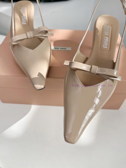 Miumiu 24/Spring/Summer Fashion Style Kitten and Square Head SandalsThe pointed end of the mgcoh9z8s - Image 6
