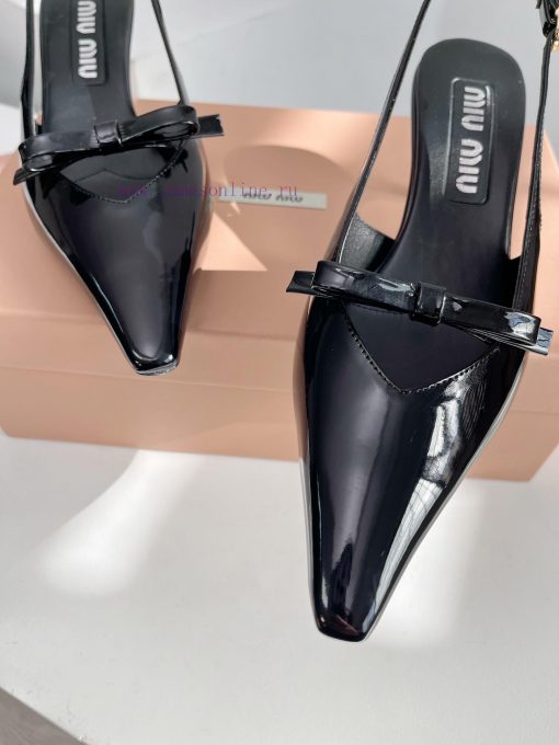 Miumiu 24/Spring/Summer Fashion Style Kitten and Square Head SandalsThe pointed end of the mbiqflyn1 - Image 5