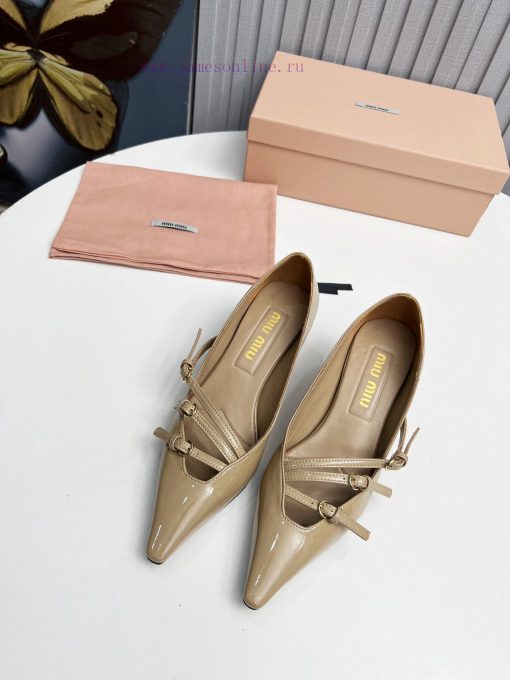 The miumiu cat follow-up shoes feature a brand new and super beautiful decoration, full of f43op3s4s - Image 2