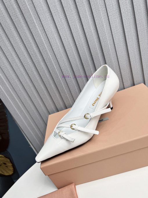 The miumiu cat follow-up shoes feature a brand new and super beautiful decoration, full of fvpwj51s2 - Image 3