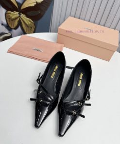 The miumiu cat follow-up shoes feature a brand new and super beautiful decoration, full of fjiktrt92