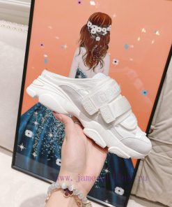 Dior's hot selling product is here, sporty semi trailersThis D-Wander sports shoe reinterprerxx4s4rs