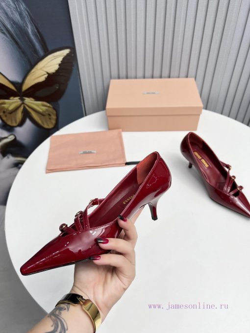 The miumiu cat follow-up shoes feature a brand new and super beautiful decoration, full of f67gg8144 - Image 8