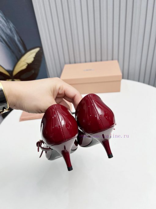 The miumiu cat follow-up shoes feature a brand new and super beautiful decoration, full of f67gg8144 - Image 9