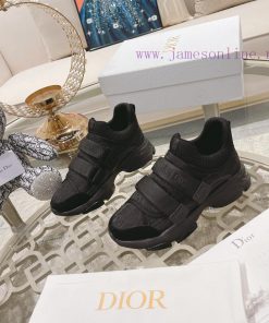 Dior Classic Series Casual Velcro Sneakers, this D-Wander sneaker showcases a modern urban smrmuaam2