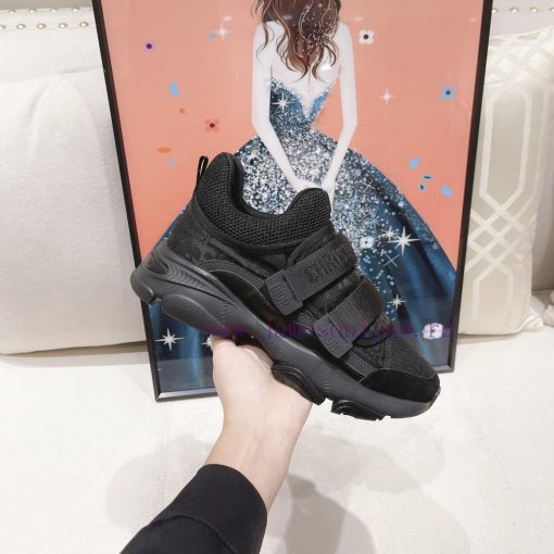 Dior Classic Series Casual Velcro Sneakers, this D-Wander sneaker showcases a modern urban smrmuaam2 - Image 6