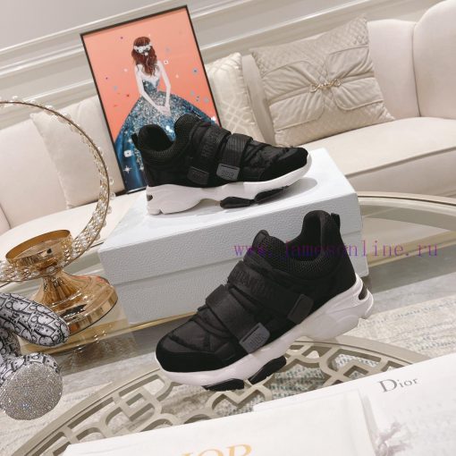 Dior Classic Series Casual Velcro SneakersThis D-Wander sports shoe showcases a modern urbanag3s07k9 - Image 4