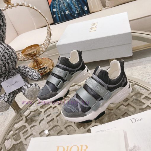 Dior Classic Series Casual Velcro SneakersThis D-Wander sports shoe showcases a modern urbandzkhtryr - Image 2