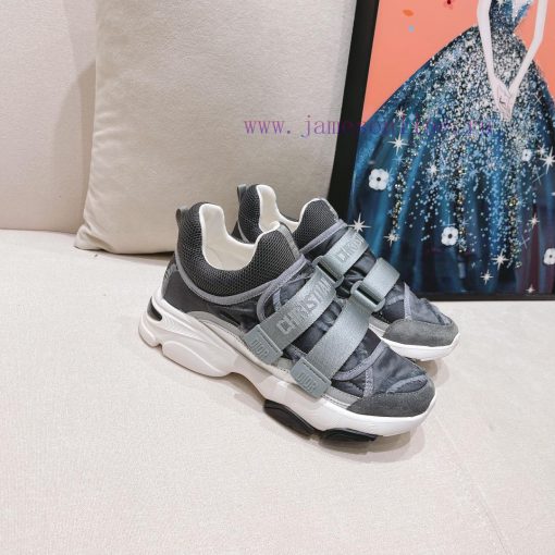 Dior Classic Series Casual Velcro SneakersThis D-Wander sports shoe showcases a modern urbandzkhtryr - Image 6