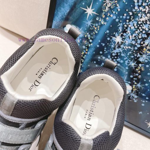 Dior Classic Series Casual Velcro SneakersThis D-Wander sports shoe showcases a modern urbandzkhtryr - Image 7