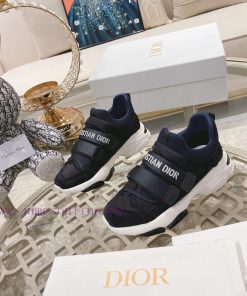 Dior Classic Series Casual Velcro SneakersThis D-Wander sports shoe showcases a modern urban3463hjmd