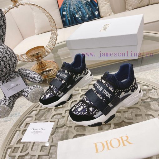 Dior Classic Series Casual Velcro SneakersThis D-Wander sports shoe showcases a modern urban7xyzl9c3 - Image 4