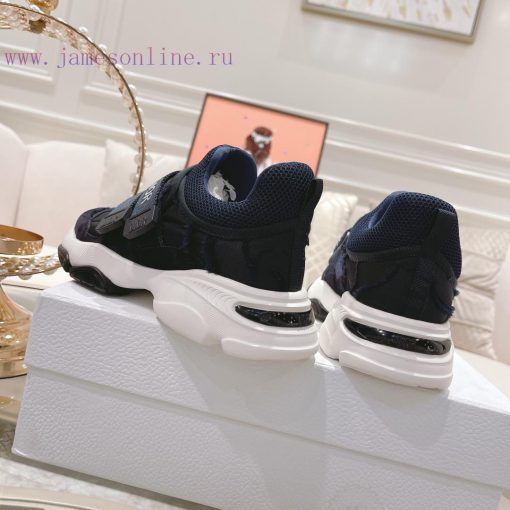 Dior Classic Series Casual Velcro SneakersThis D-Wander sports shoe showcases a modern urban3463hjmd - Image 9