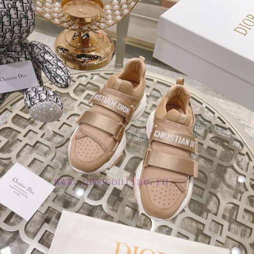 Dior Classic Series Leather Velcro Casual SneakersThis D-Wander sports shoe showcases a model5y5xxxv - Image 3
