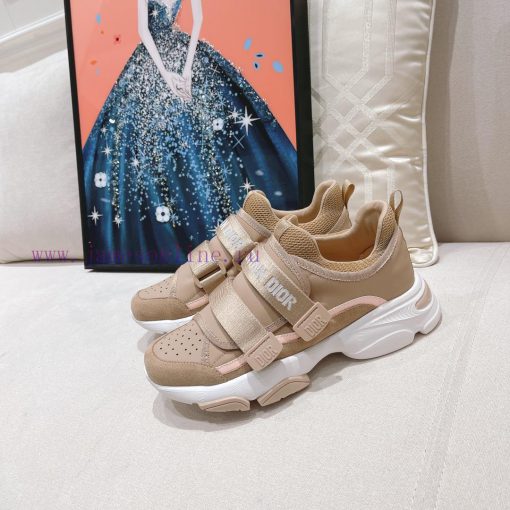 Dior Classic Series Leather Velcro Casual SneakersThis D-Wander sports shoe showcases a model5y5xxxv - Image 5