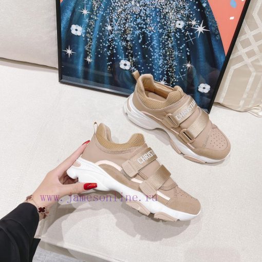 Dior Classic Series Leather Velcro Casual SneakersThis D-Wander sports shoe showcases a model5y5xxxv - Image 6