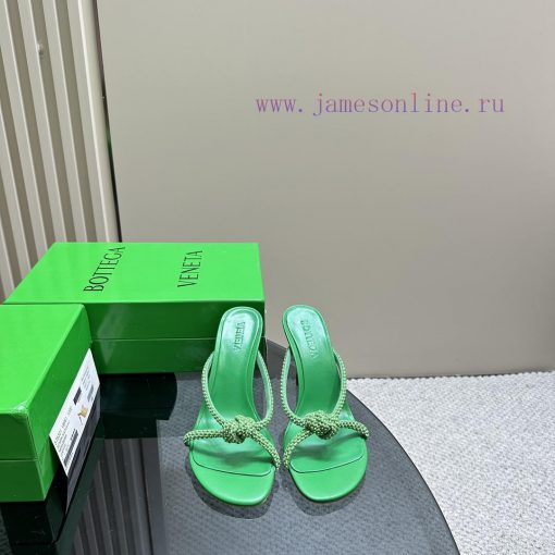 Top tier high-end purchasing agent qualityLeather drilling surface 350Bottega Veneta 2024 ssc591079f - Image 3
