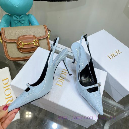 Price not negotiableDIOR 𝟐𝟎𝟐𝟐𝟐/𝐒𝐒𝐧𝐞𝐰 Spring/Summer New Products Middle aged Embroidered Highsqus4xtr - Image 5