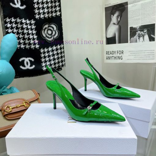 Price not negotiableDIOR 𝟐𝟎𝟐𝟐𝟐/𝐒𝐒𝐧𝐞𝐰 Spring/Summer New Products Middle aged Embroidered Highlk427uuu - Image 7