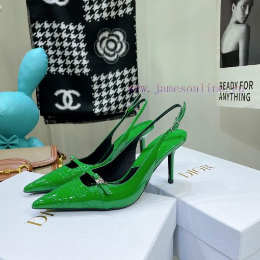 Price not negotiableDIOR 𝟐𝟎𝟐𝟐𝟐/𝐒𝐒𝐧𝐞𝐰 Spring/Summer New Products Middle aged Embroidered Highlk427uuu - Image 8