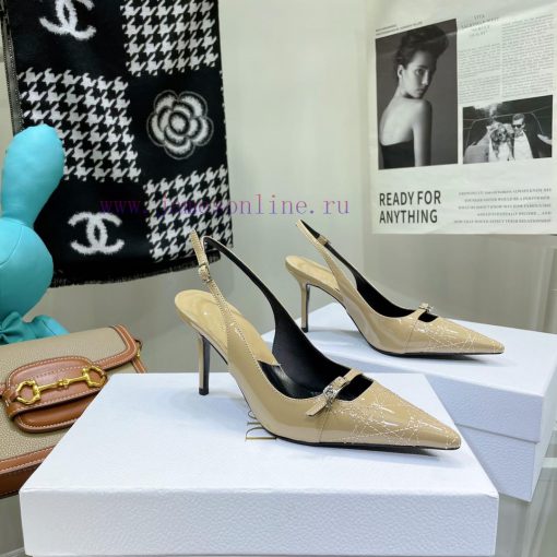 Price not negotiableDIOR 𝟐𝟎𝟐𝟐𝟐/𝐒𝐒𝐧𝐞𝐰 Spring/Summer New Products Middle aged Embroidered High9h02rm3r - Image 6