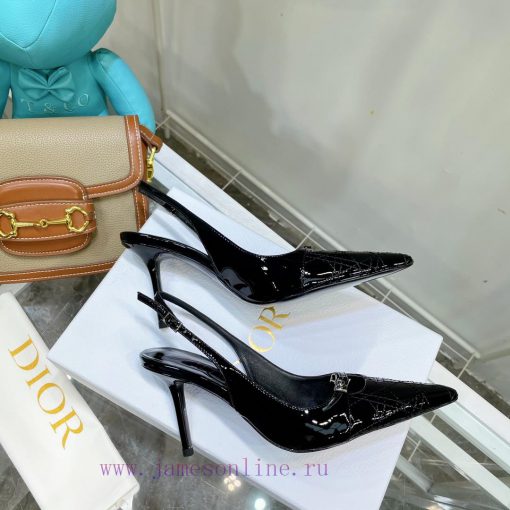 Price not negotiableDIOR 𝟐𝟎𝟐𝟐𝟐/𝐒𝐒𝐧𝐞𝐰 Spring/Summer New Products Middle aged Embroidered Highay57jbfg - Image 6