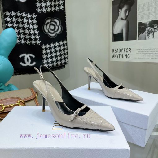 Price not negotiableDIOR 𝟐𝟎𝟐𝟐𝟐/𝐒𝐒𝐧𝐞𝐰 Spring/Summer New Products Middle aged Embroidered Highjvnjr5ro - Image 10