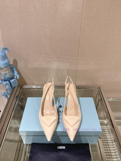 -24Ss Early Spring New Prada Stiletto Heel Back Air SandalsThis patent leather high-heeled sutcgn6tz