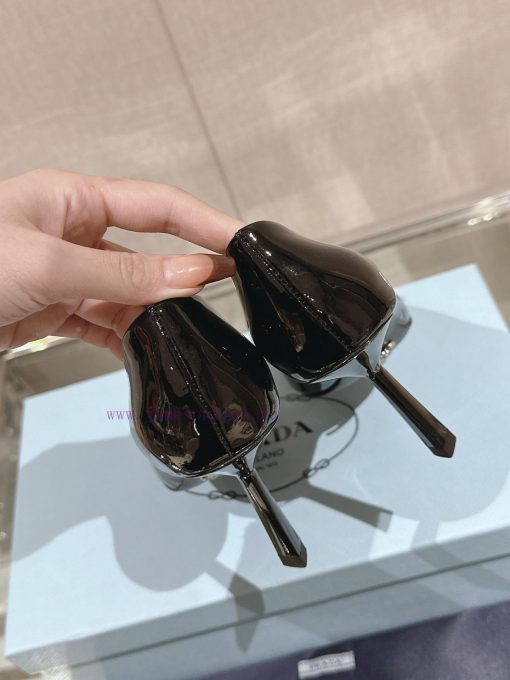 -24Ss Early Spring New Prada Stiletto ShoesThis patent leather high-heeled shoe presents a snz0k5lau - Image 8