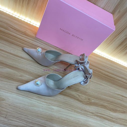Magda Butrym, as the founder of the brand, has redefined femininity in her unique way. She cwl10ezel - Image 3