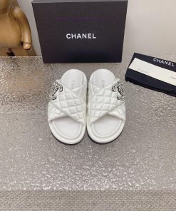 Chanel Chanel 23 new diamond patterned double C thick soled sandalsOriginal purchase, develoof2kqinq