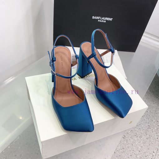 Amina Muaddi2024's new Charlotte series high heels have sharp edges and slanted square headsq2tg50e7 - Image 3