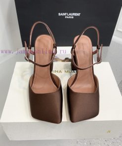 Amina Muaddi2024's new Charlotte series high heels have sharp edges and slanted square headsjalu6juu