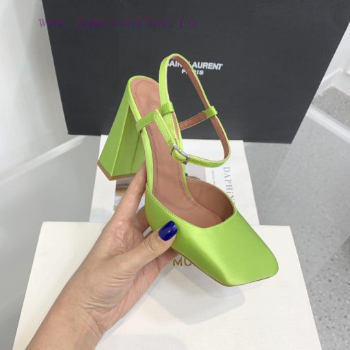 Amina Muaddi2024's new Charlotte series high heels have sharp edges and slanted square heads2ztwojhy - Image 6