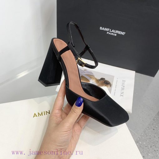 Amina Muaddi2024's new Charlotte series high heels have sharp edges and slanted square headsf3uclawn - Image 6
