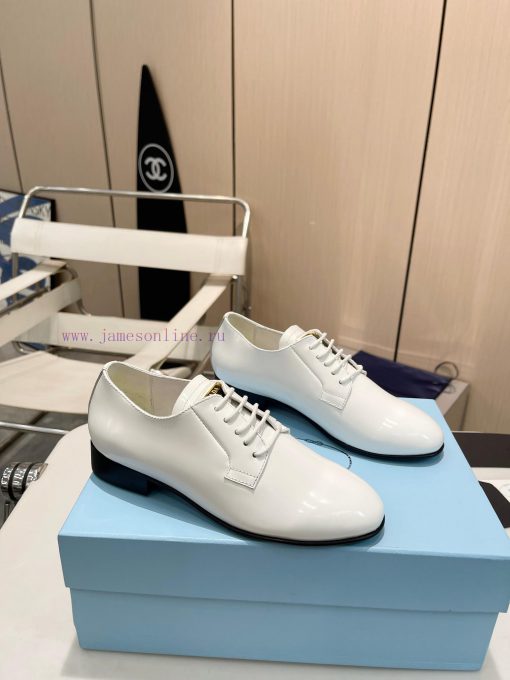 Top leather sole Prada launches new single shoe for 2024 early spring collection——————————PRwd4836i8 - Image 2