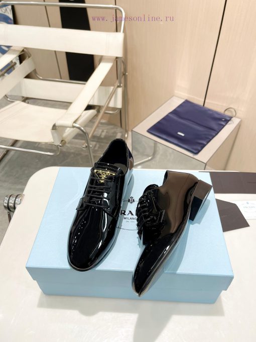 Top leather sole Prada launches new single shoe for 2024 early spring collection——————————PR52gek4gu - Image 6