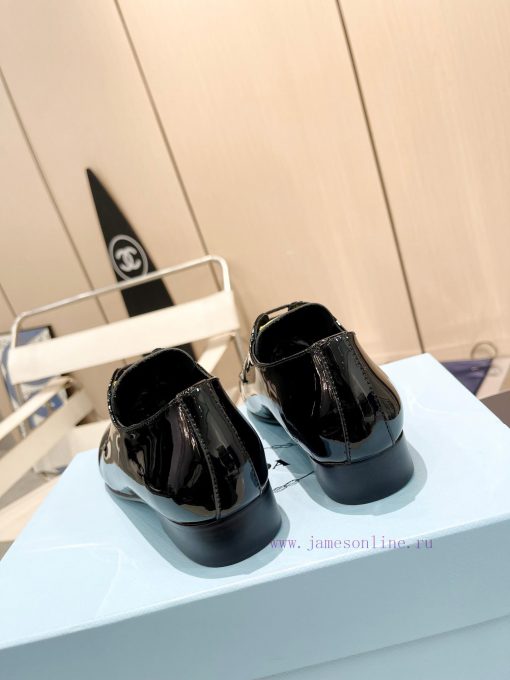 Top leather sole Prada launches new single shoe for 2024 early spring collection——————————PR52gek4gu - Image 8