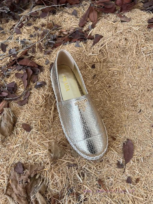 New productPrada snake patterned flat casual grass woven shoesNappa sheepskin material for u2dw9dnw6 - Image 10