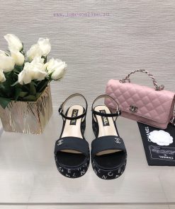 Chanel 24p Spring/Summer New Product Thick Bottom Full Diamond Dragging Lazy One Line Slippemypoi394